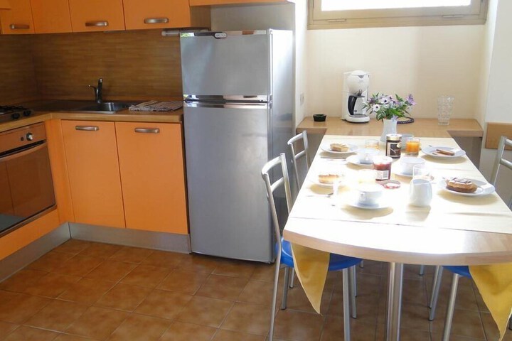 Dining Photos