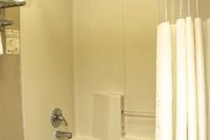 Room 2 of 56