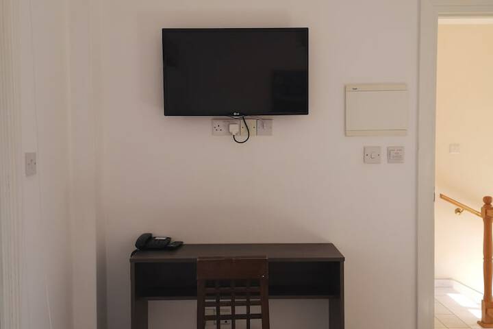 Room 20 of 110