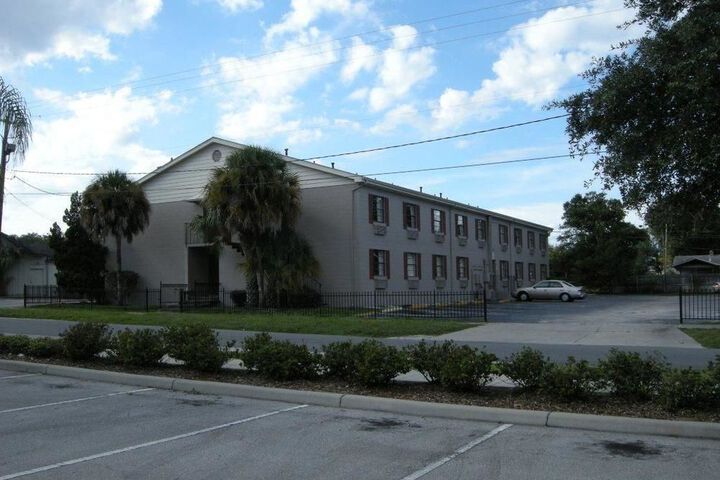 Property Grounds 20 of 25