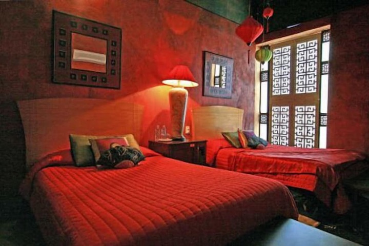 Room 19 of 54