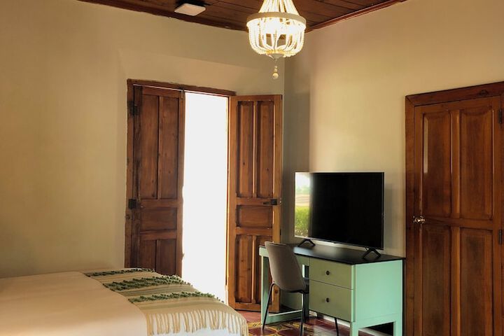 Room 42 of 74
