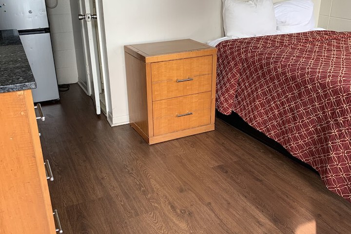 Room 5 of 19
