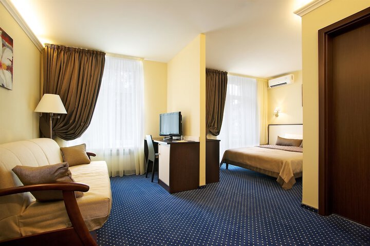 Room 21 of 55