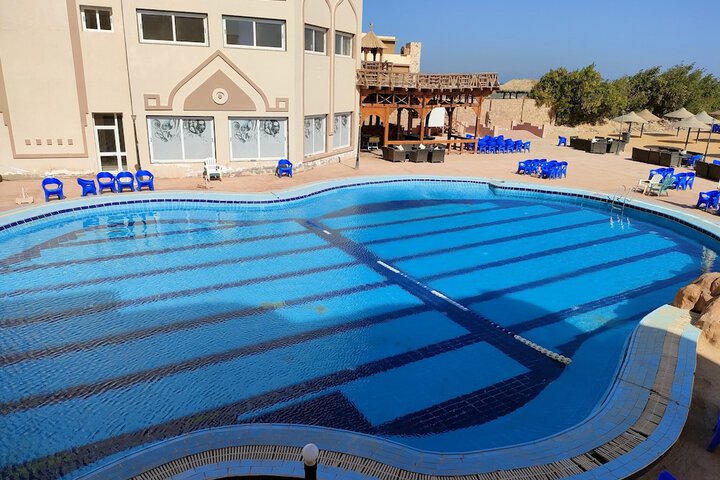 Pool Hotel