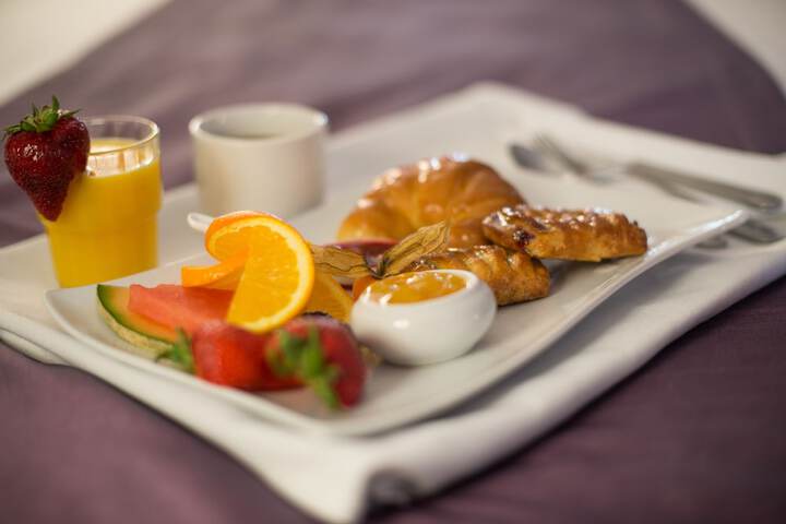 Breakfast meal