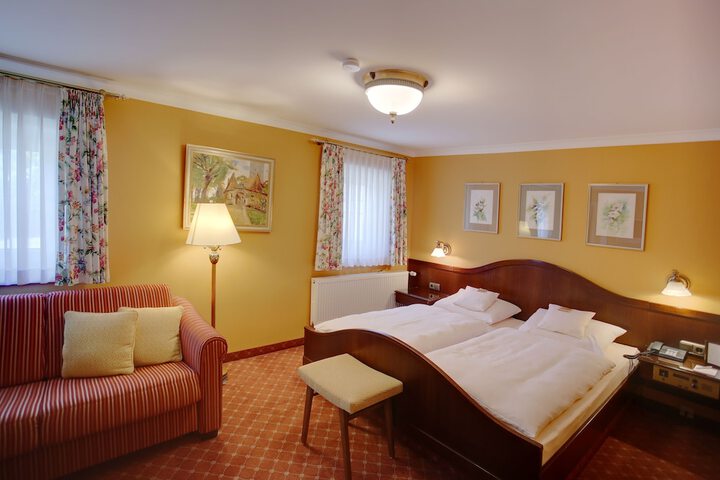 Room 16 of 47