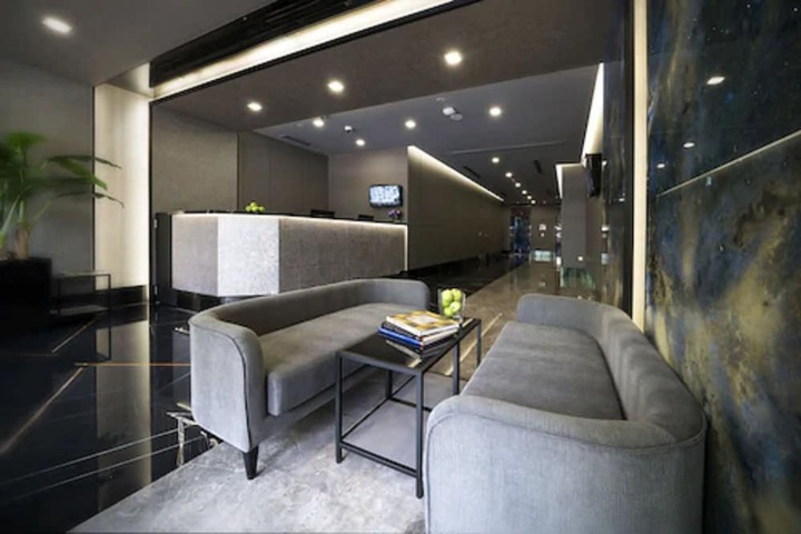 Hotel Lobby