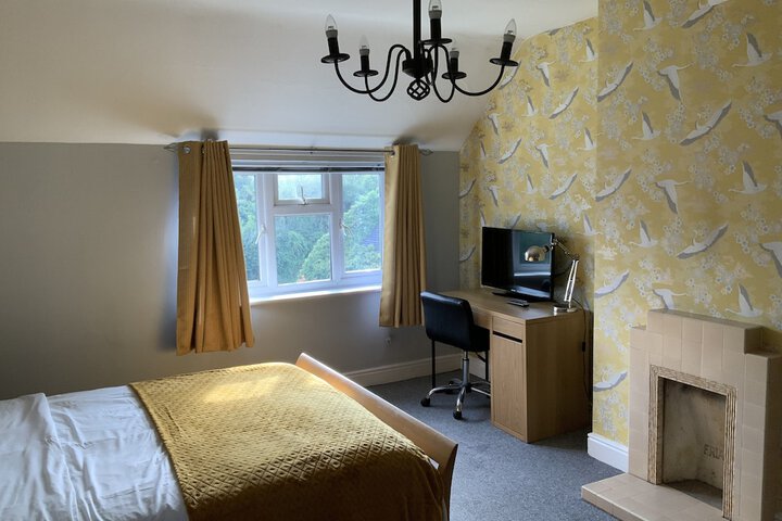 Room 16 of 53