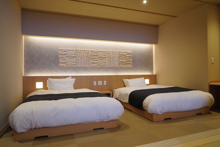 Room 26 of 104