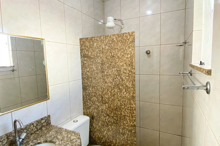 Room 26 of 32