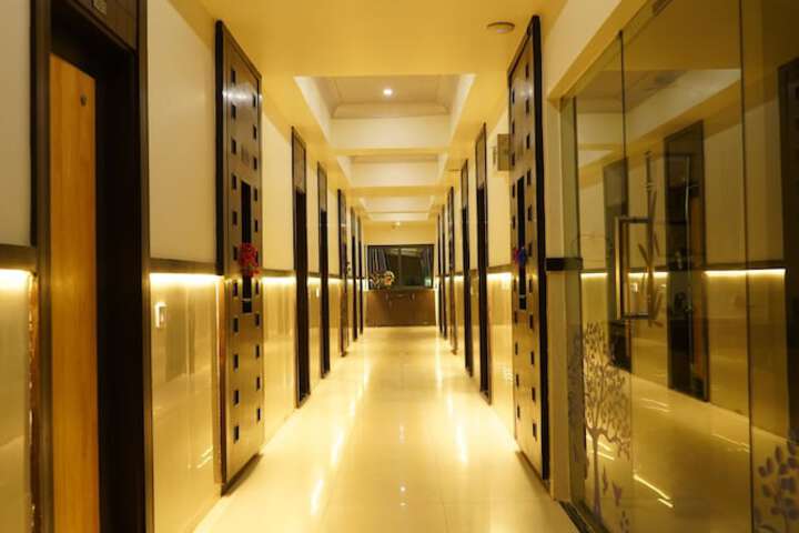 Hotel Interior 4 of 41