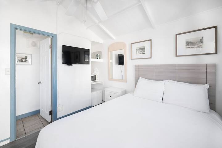 Room 16 of 55