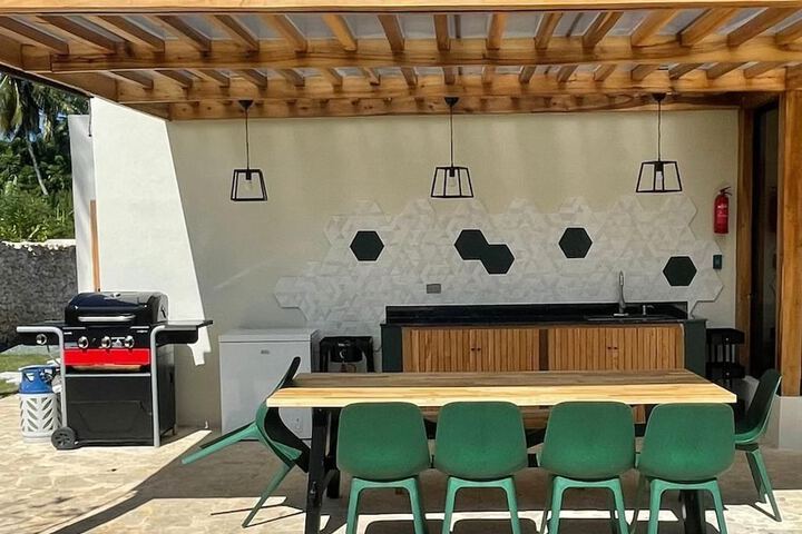 Terrace/Patio 9 of 18