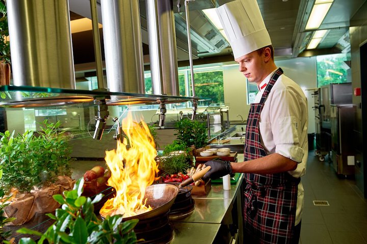 Dining 54 of 72