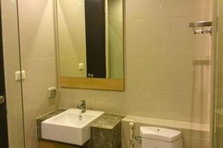 Room 3 of 15
