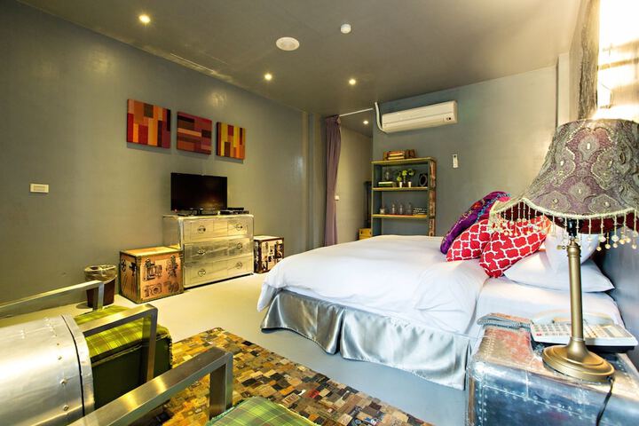 Room 17 of 58