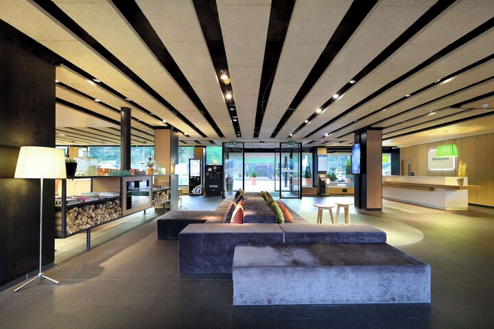 Hotel Lobby