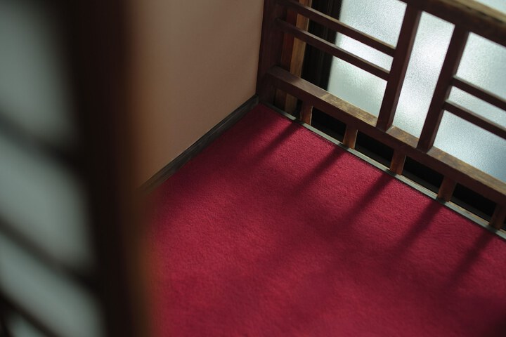 Room 12 of 32