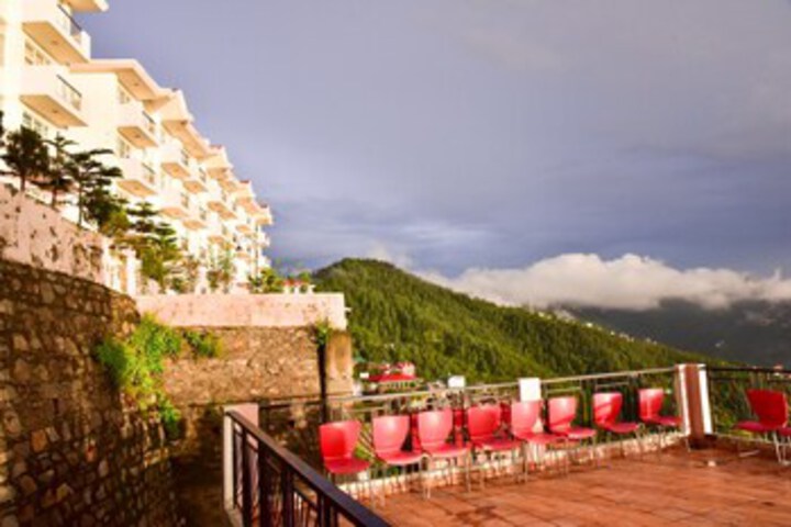Spangle Heights - Shimla Suites & Residences