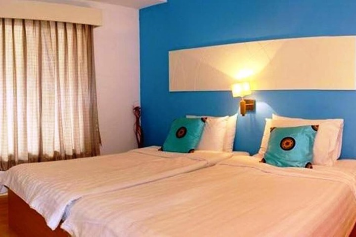 Room 13 of 68