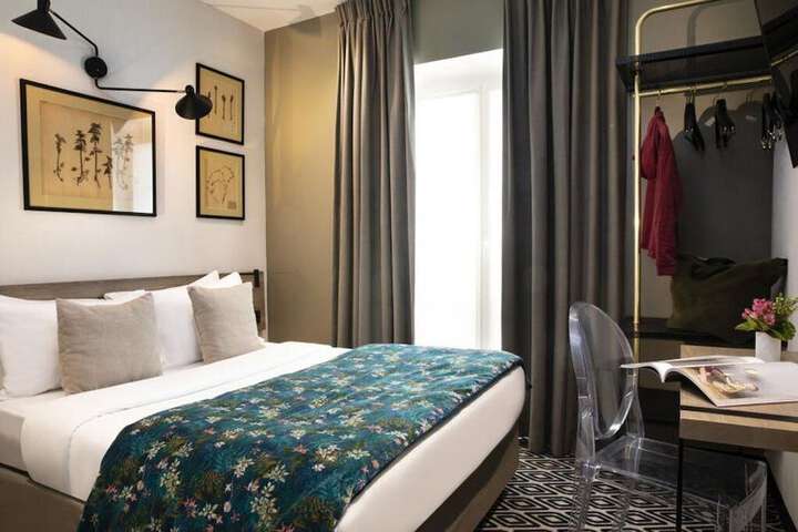 Room 48 of 108