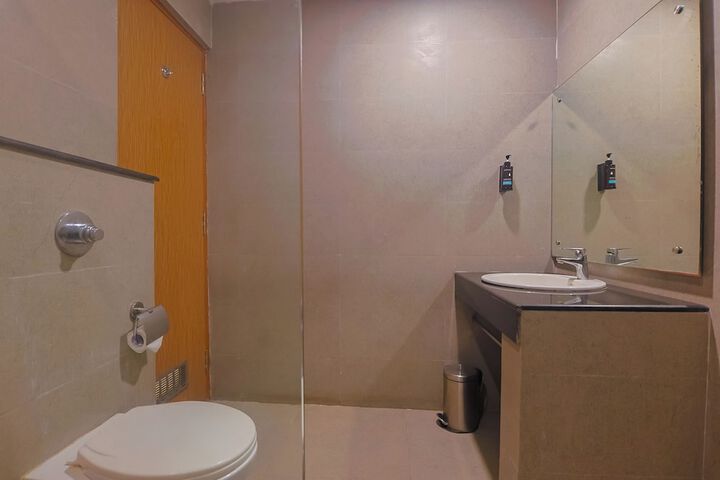 Room 52 of 70