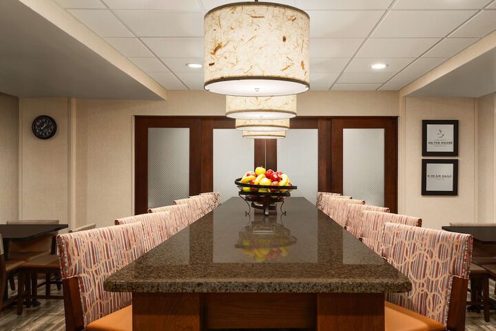Guest Lobby