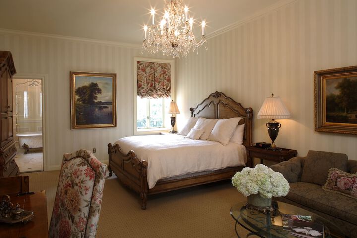 Room 5 of 29