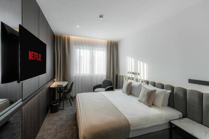 Room 14 of 53