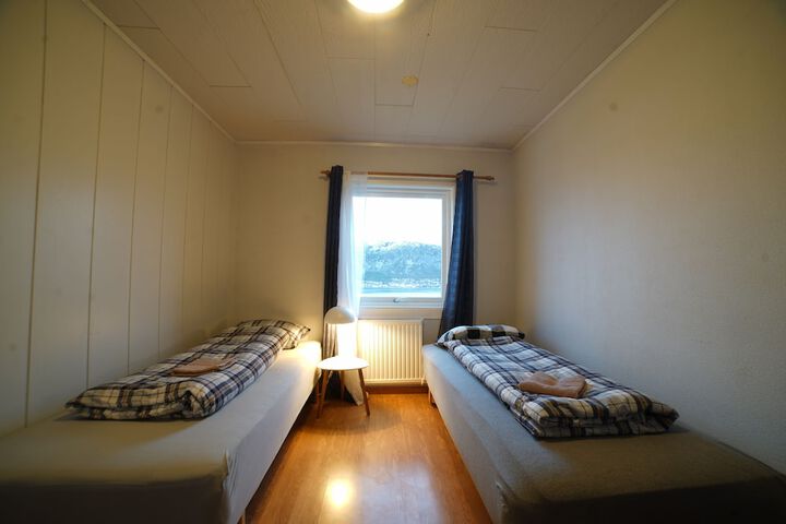 Room 10 of 26