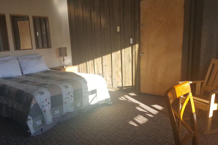 Room 79 of 175