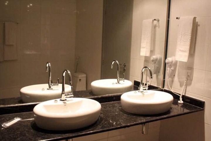 Clean Restrooms