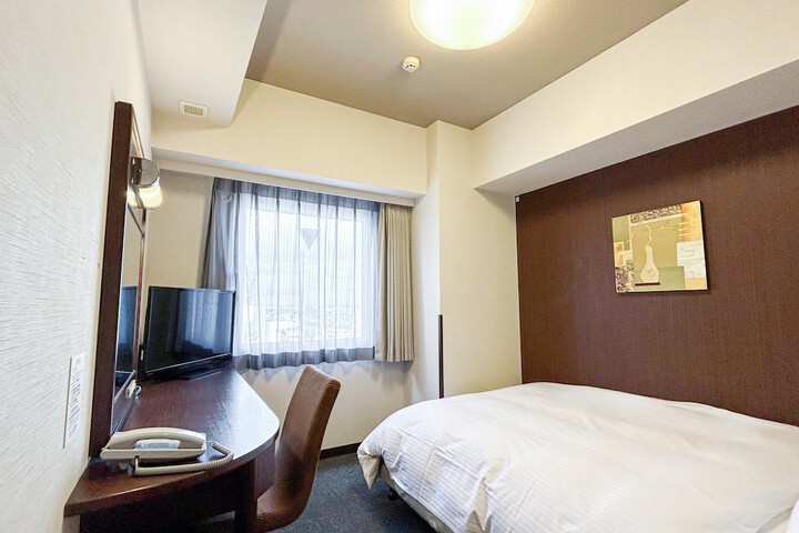 Room 7 of 29