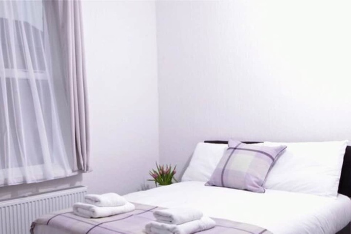 Room 6 of 22