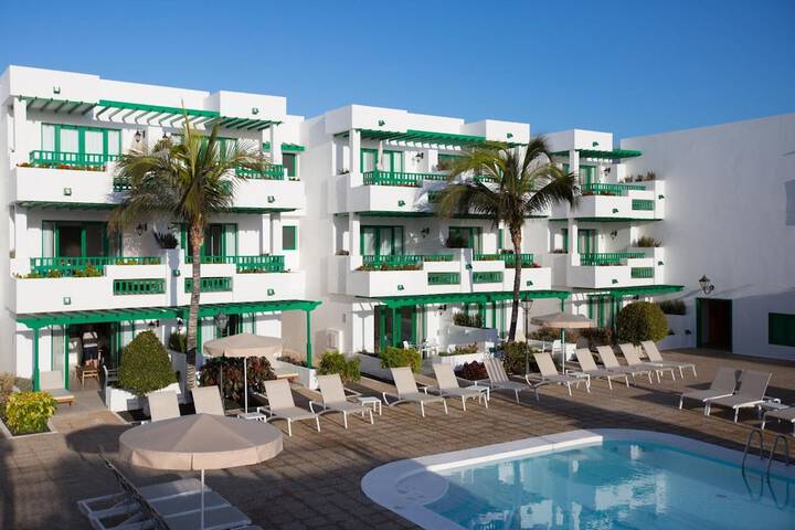 Pool Hotel