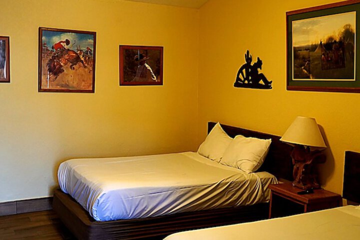 Room 8 of 81