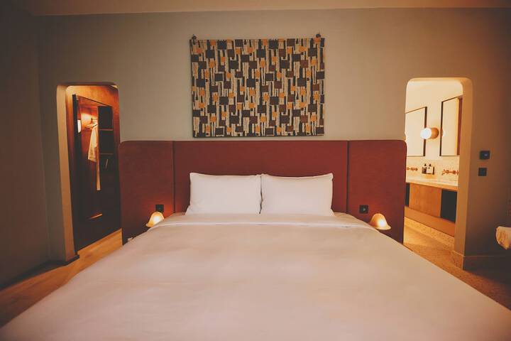 Room 31 of 63