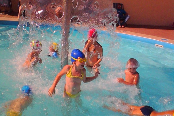 Pool 28 of 62