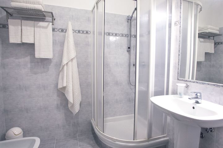 Bath Photo