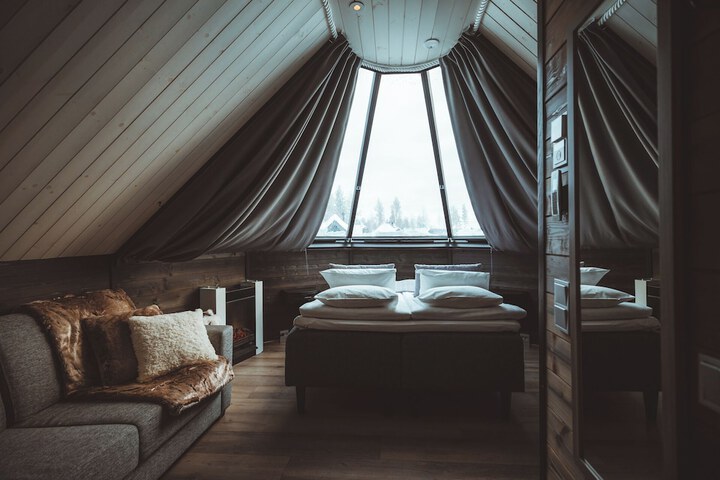 Room 40 of 174
