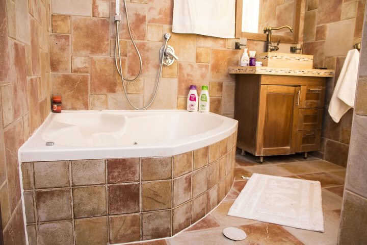 Room 12 of 22
