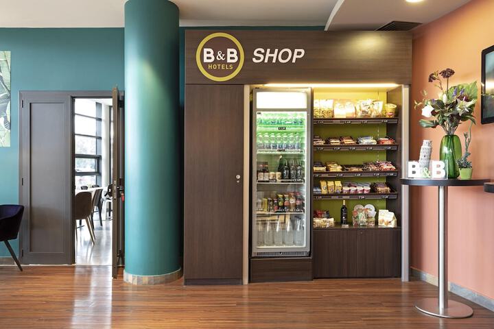 Gift shop
