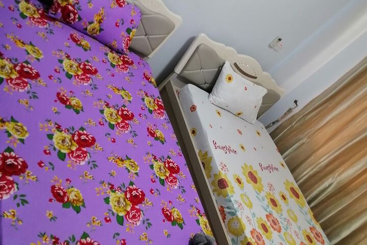 Room 10 of 26