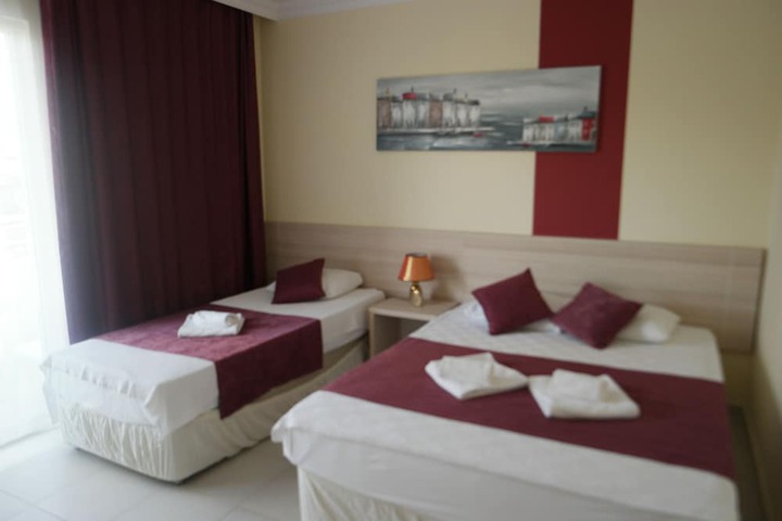 Room 3 of 23
