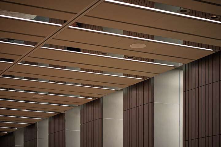 Ballroom/Hall 94 of 110