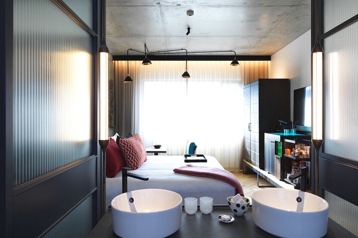 Room 5 of 58