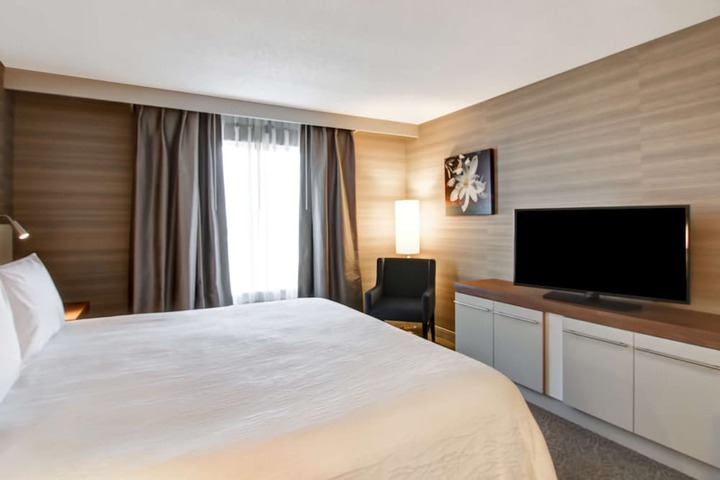 Room 26 of 60