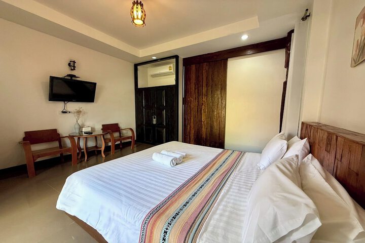 Room 9 of 60