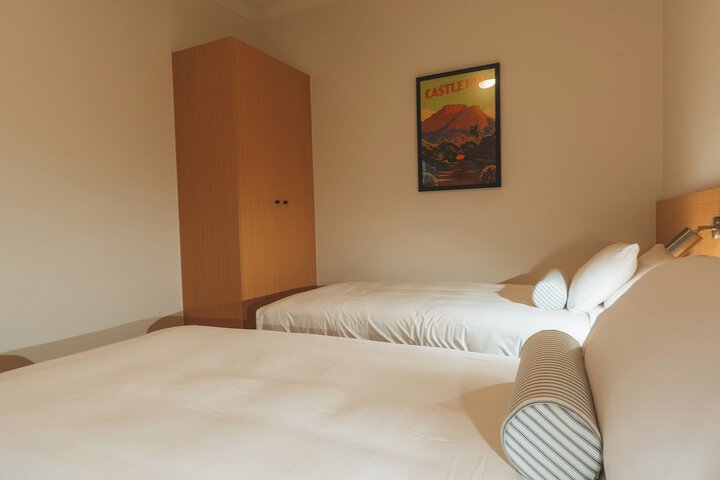 Room 65 of 167